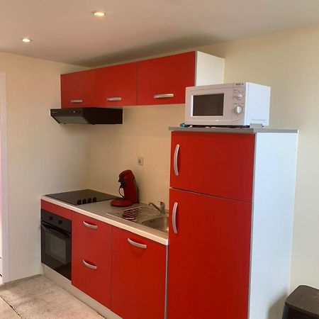 Studio Meuble Dans Une Maison Limay 외부 사진