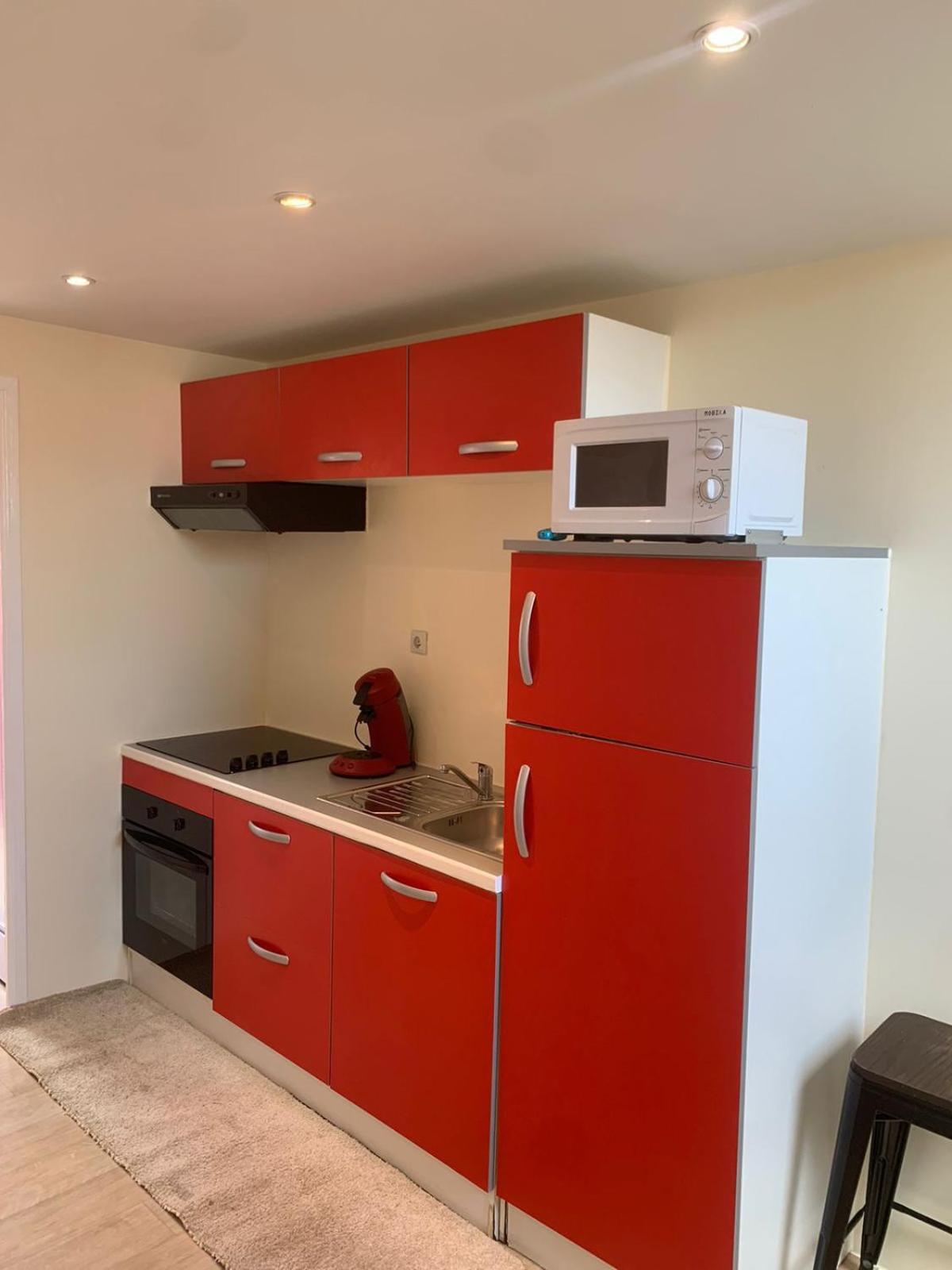 Studio Meuble Dans Une Maison Limay 외부 사진